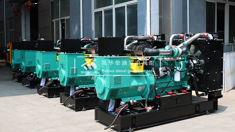 運(yùn)城市五臺(tái)200kw康明斯發(fā)電機(jī)組成功出廠(chǎng)